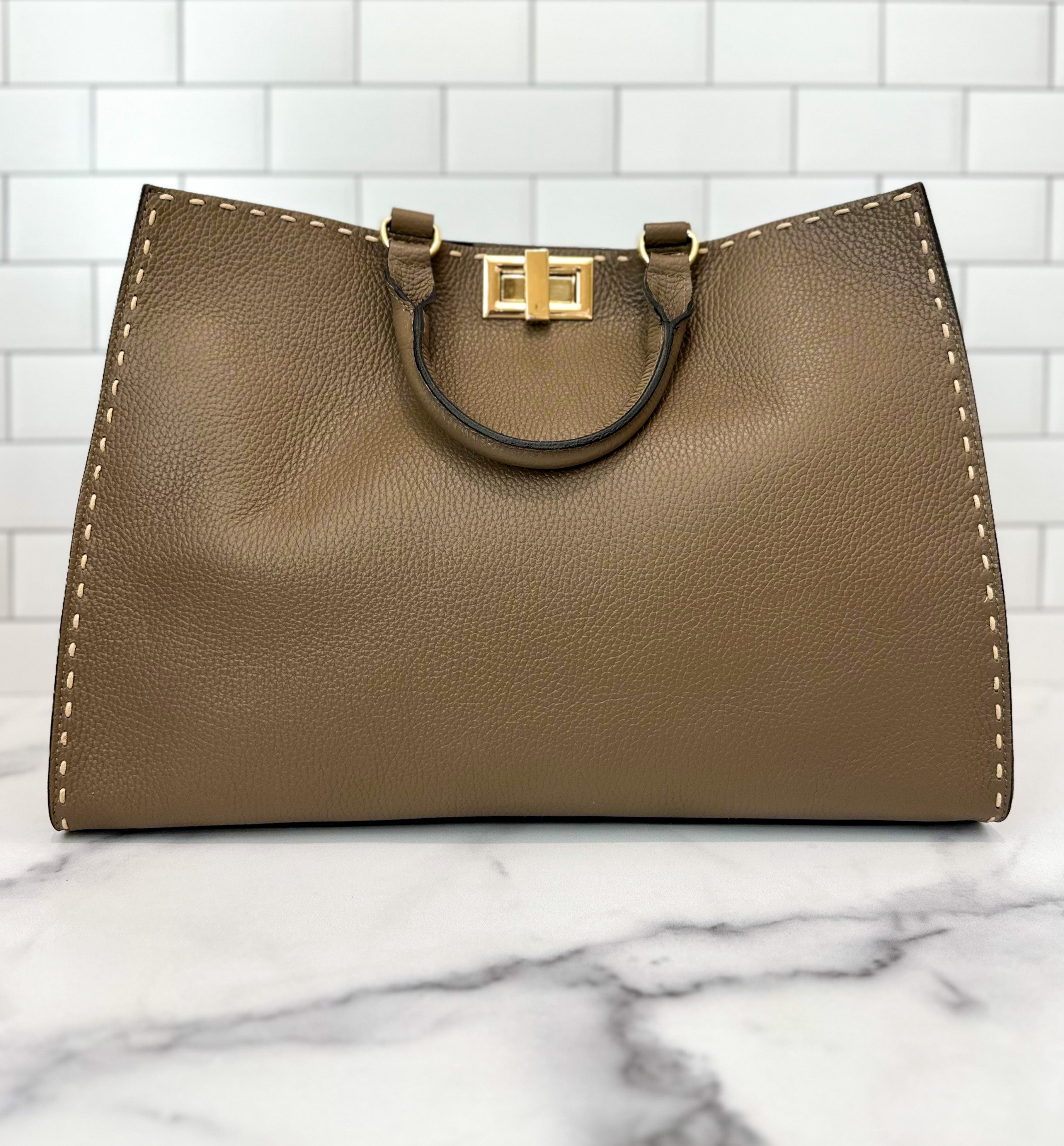 Shop www.thebagicon.com for affordable designer inspired handbags. 30%